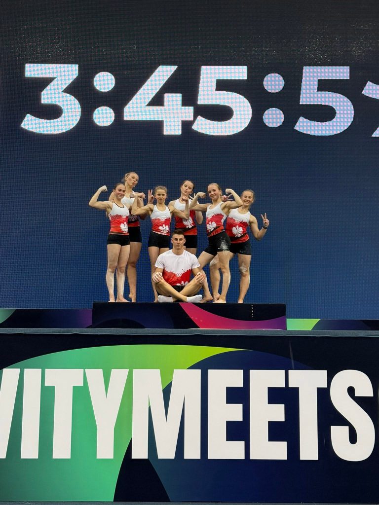 Drużyna UKS Targówek podczas wyjazdu na FIG World Cup i AGF Trophy w Baku